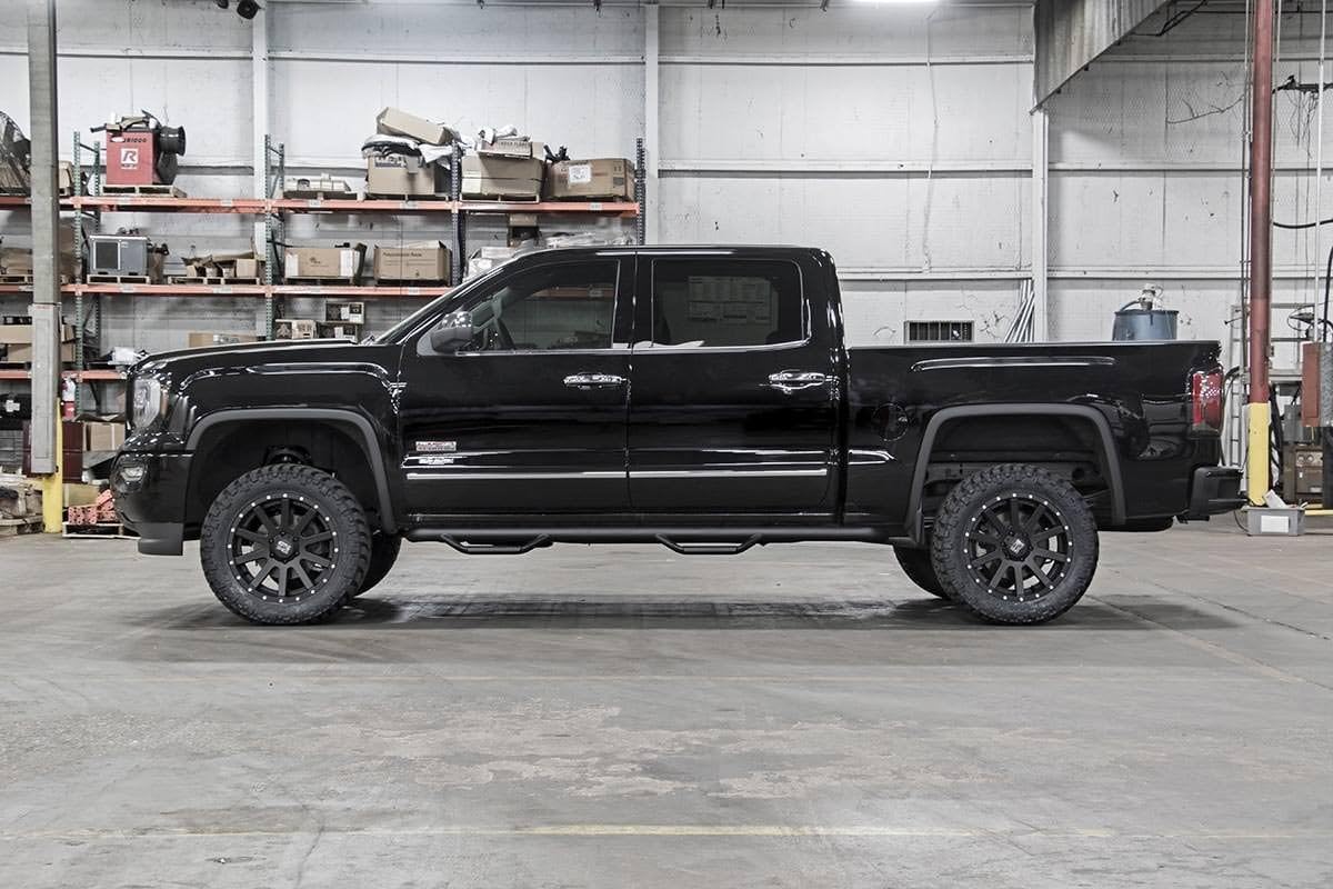 Rough Country 3.5" Lift Kit with Vertex Coilovers/Vertex Rear Shocks for GMC Sierra & Chevy Silverado 1500 (2007-2016) - Silver Control Arms