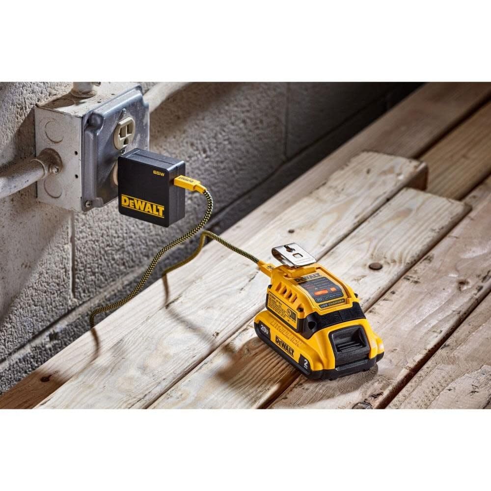 Battery Charger DEWALT and USB Wall Charging Kit (DCB094K)