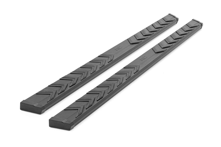 BA2 Running Boards Rough Country for Chevy Silverado & GMC Sierra 1500 Crew Cab (2019-2025) - Wide 5" Non-Slip Side Steps