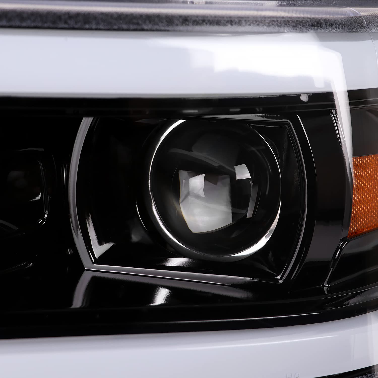 Jet Black SPEC-D TUNING Projector Headlights w/LED Bar Compatible with 2019-2024 Dodge Ram 2500, 3500, 4500, Left + Right Pair Headlamps Assembly