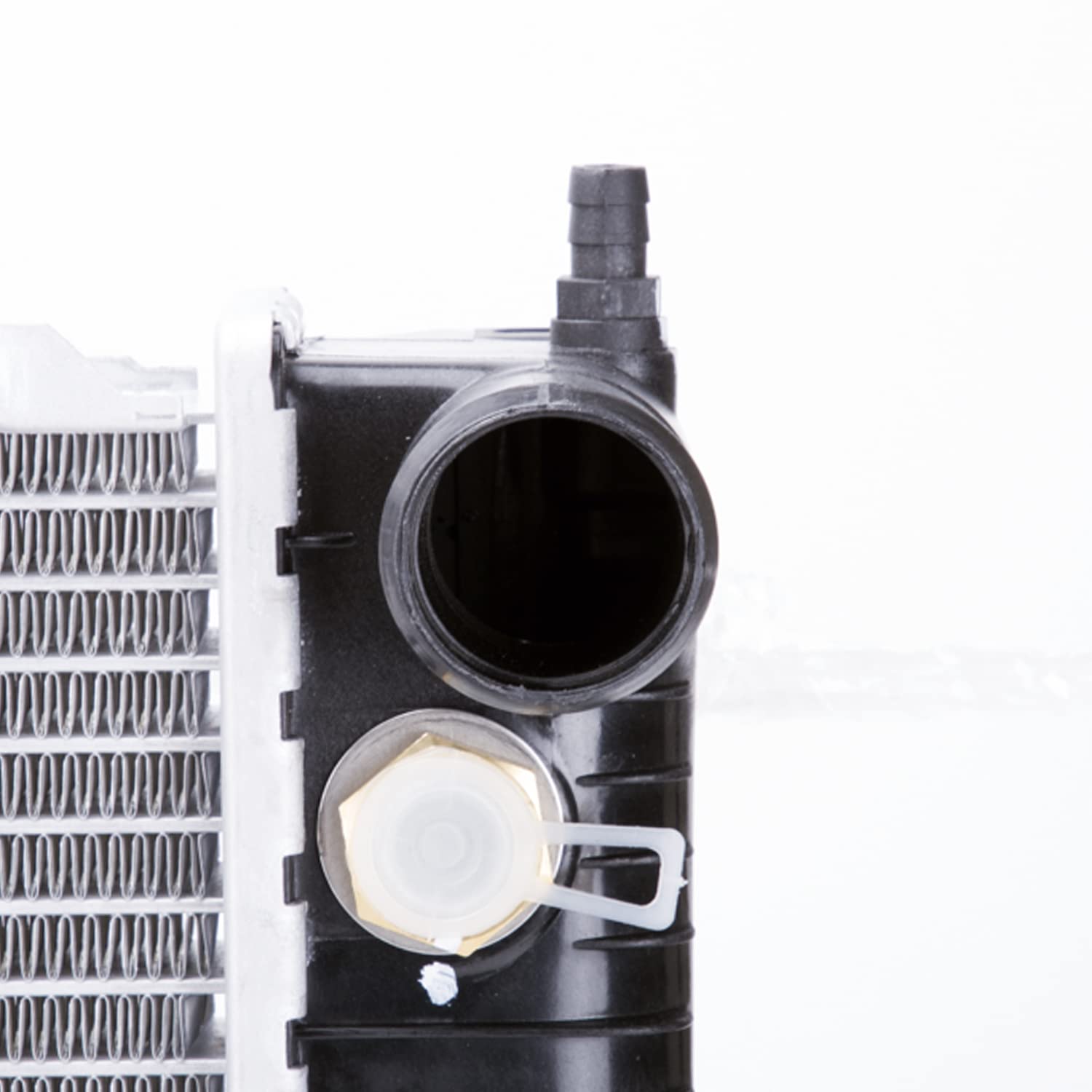 Replacement TYC 2099 Radiator for Volvo