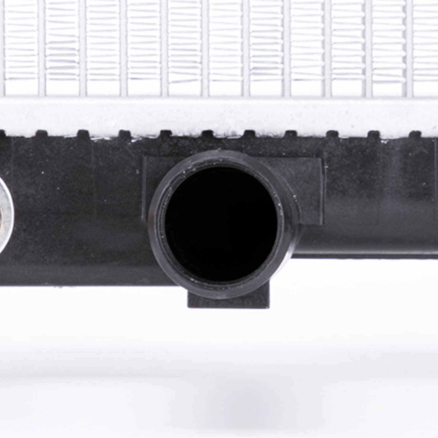 Compatible TYC 1548 with Chrysler Neon 1-Row Plastic Copper Replacement Radiator