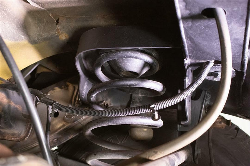 Kentrol 2007-18 RB5049R Wrangler Rear Coil Sprin