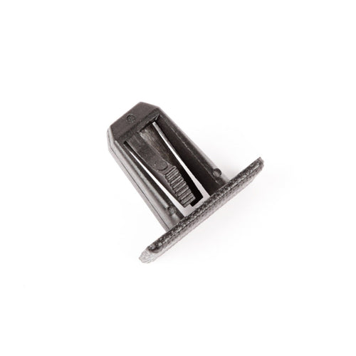 11811.60 Omix-Ada | Rocker Panel Clip | OE Reference: 5FR56DX9 | Fits 1999-2005 Jeep Grand Cherokee WJ