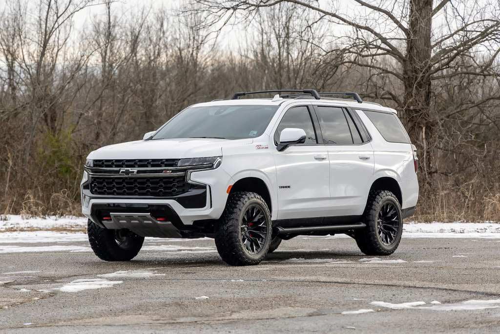 2" Lift Kit Rough Country for 2022-2024 Chevy Tahoe | OE Air Ride - 11201