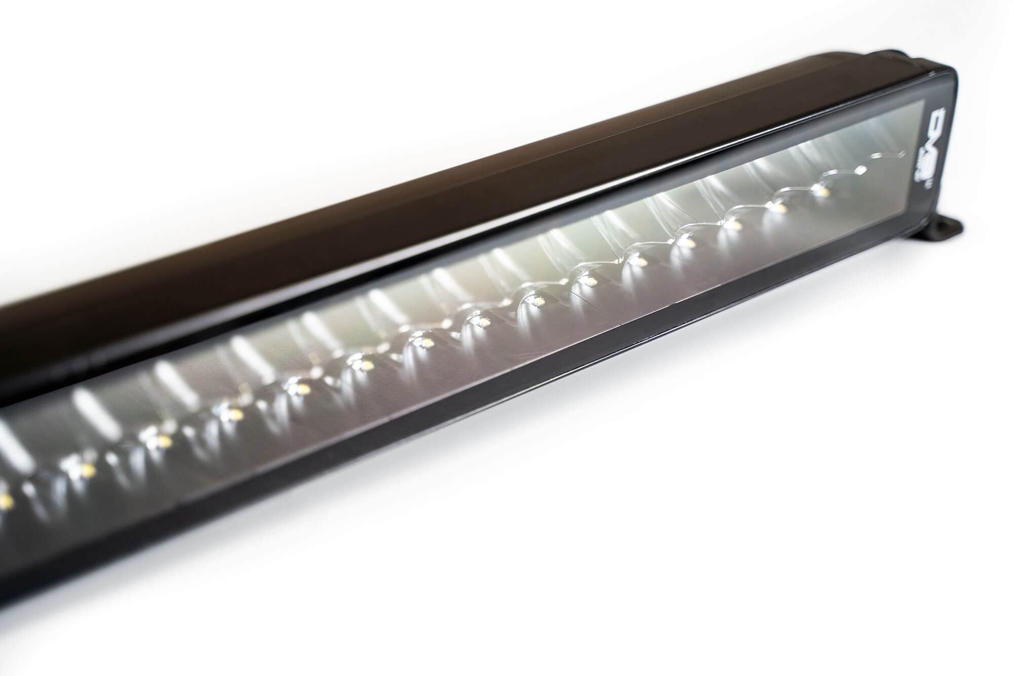 LED Light Bar DV8 Offroad | 20" Dual Row | 16,800 Lumen from LED's | Bezel-Less Housing w/Heat Fins | IP68 Rated UV Resistant Lens | Flood/Spot Pattern | Elite Series BE20SW105W