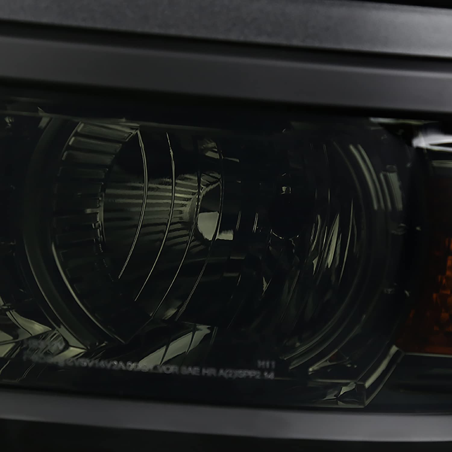 Smoke Projector Headlights SPEC-D TUNING w/Black Trim Compatible with 2014-2015 Chevy Silverado 1500, Left + Right Pair Headlamps Assembly