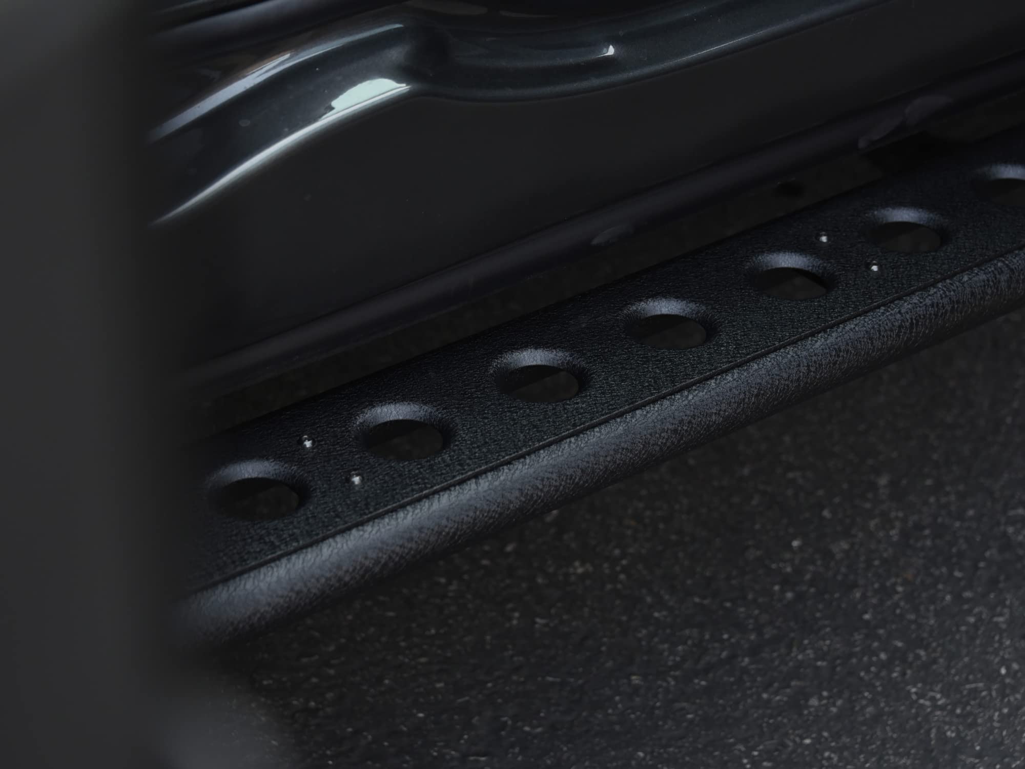 RS Series Armordillo Running Boards|Compatible with 2015-2023 Ford F150 / 2017-2023 F250 F350 F450 Superduty Super (Extended) Cab|8702031|Textured Black|Side Step Bars