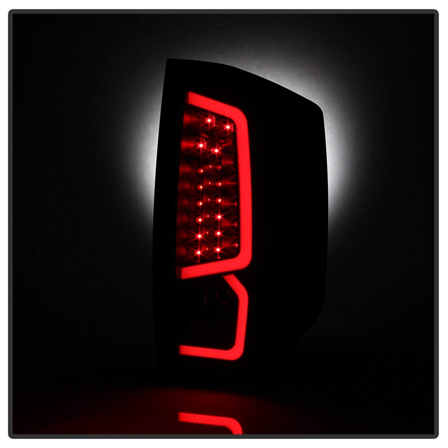 Tail Lights Xtune (ALT-JH-TTU14-LED-BSM) (Akkon)