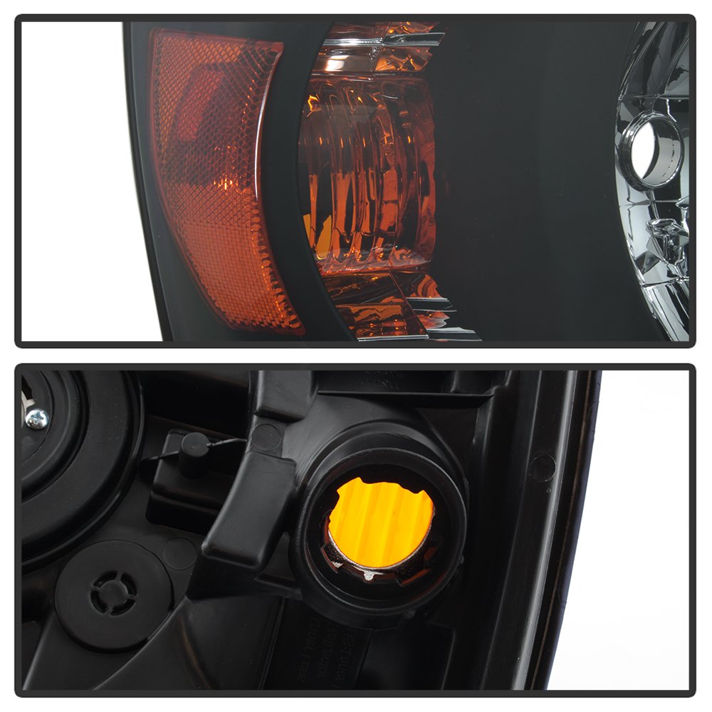 OEM Style Xtune Headlights (HD-JH-THIGH04-AM-BK)