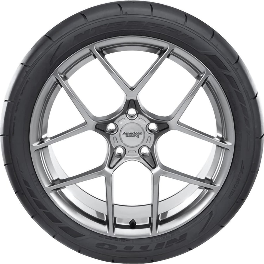P275/50R15 Nitto NT555RII 101W