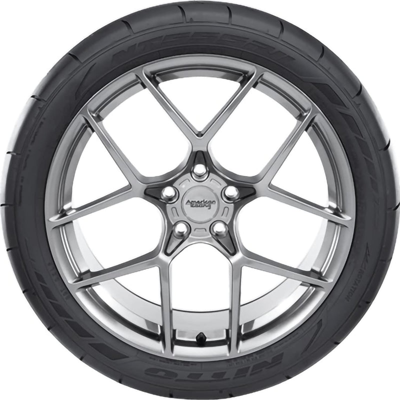 P275/50R15 Nitto NT555RII 101W