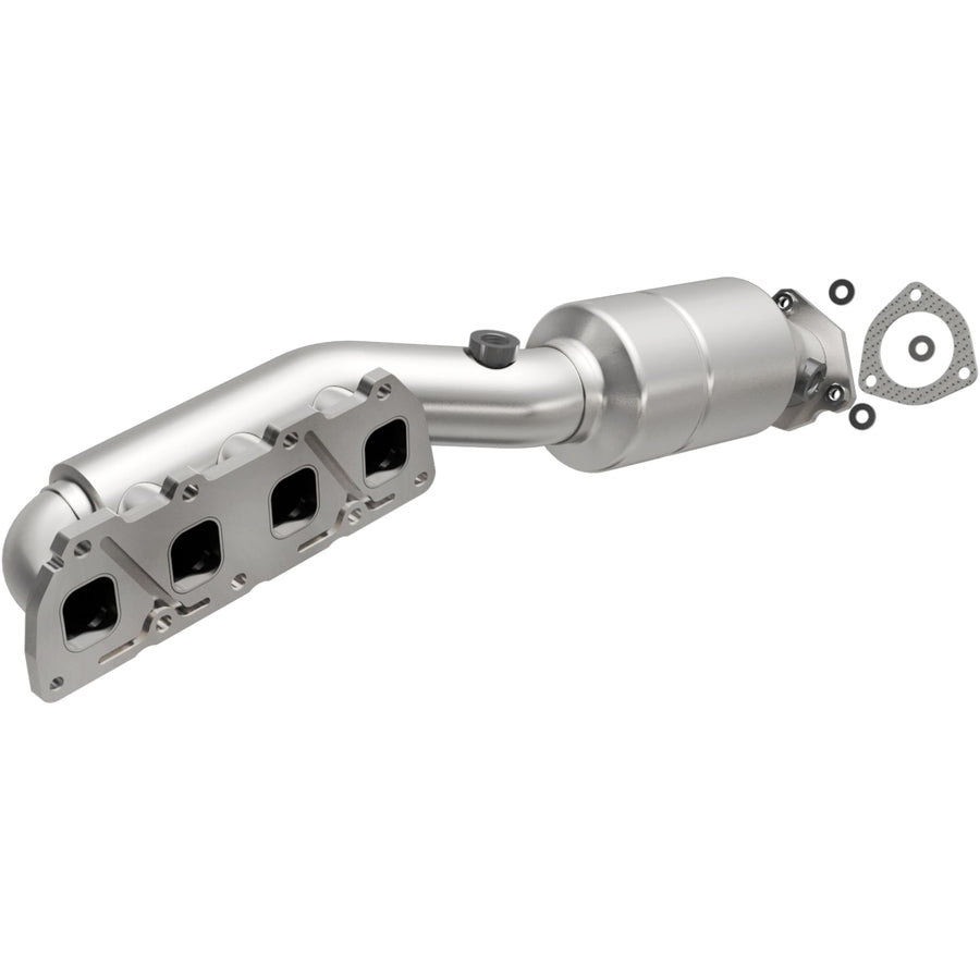MagnaFlow 51213 Catalytic Converter: OEM Grade, Manifold, Compatible with 2002-2004 Volkswagen Passat (Federal/EPA Compliant)