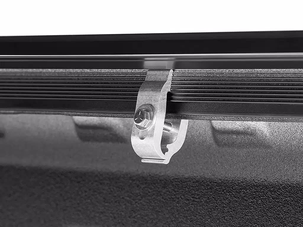 Lo Pro QT Truxedo 05-12 Nissan Navara 6' Bed w/rack 584201
