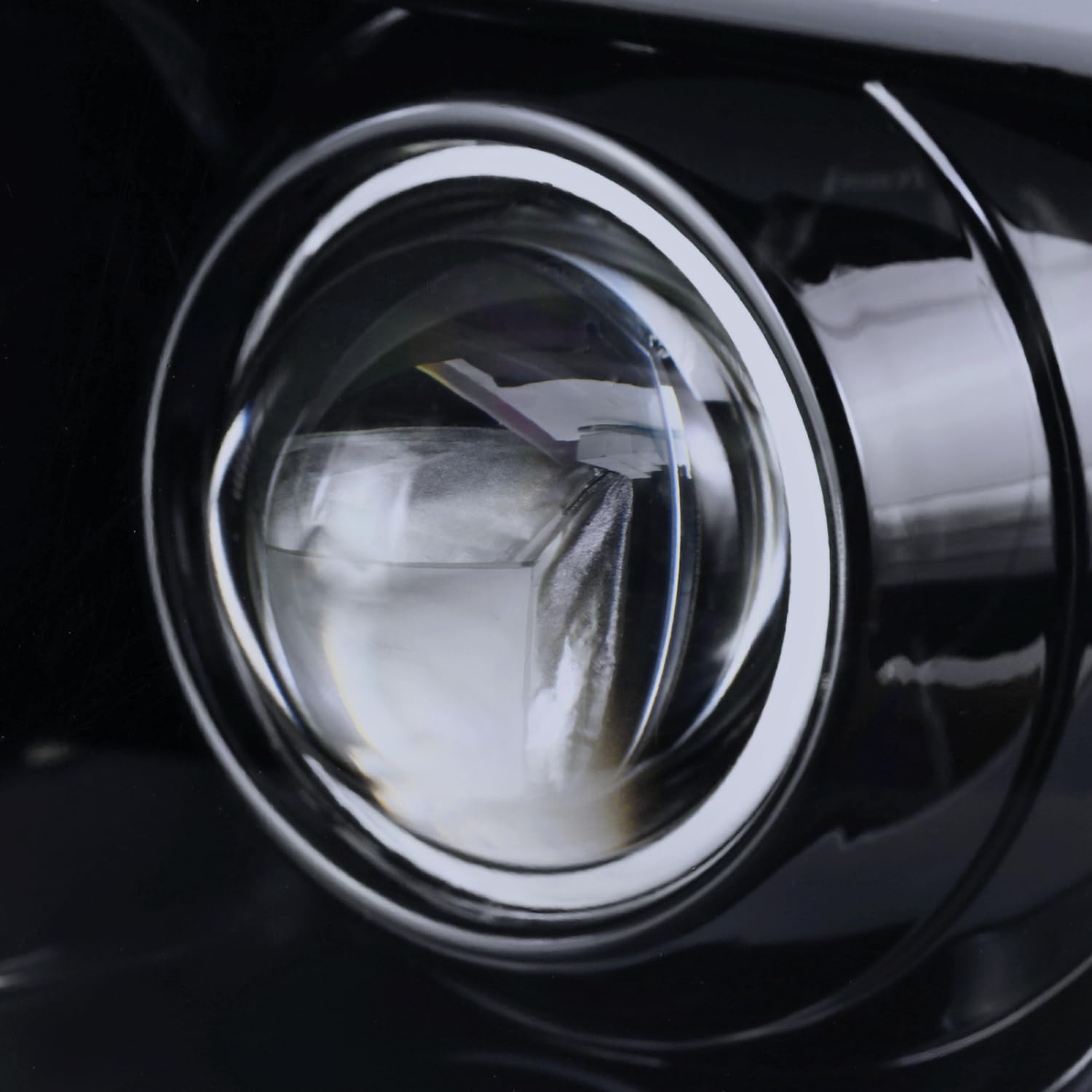 Glossy Black Smoke SPEC-D TUNING Projector Headlights w/LED Light Bar Compatible with 2014-2021 Toyota Tundra, Left + Right Pair Headlamps Assembly