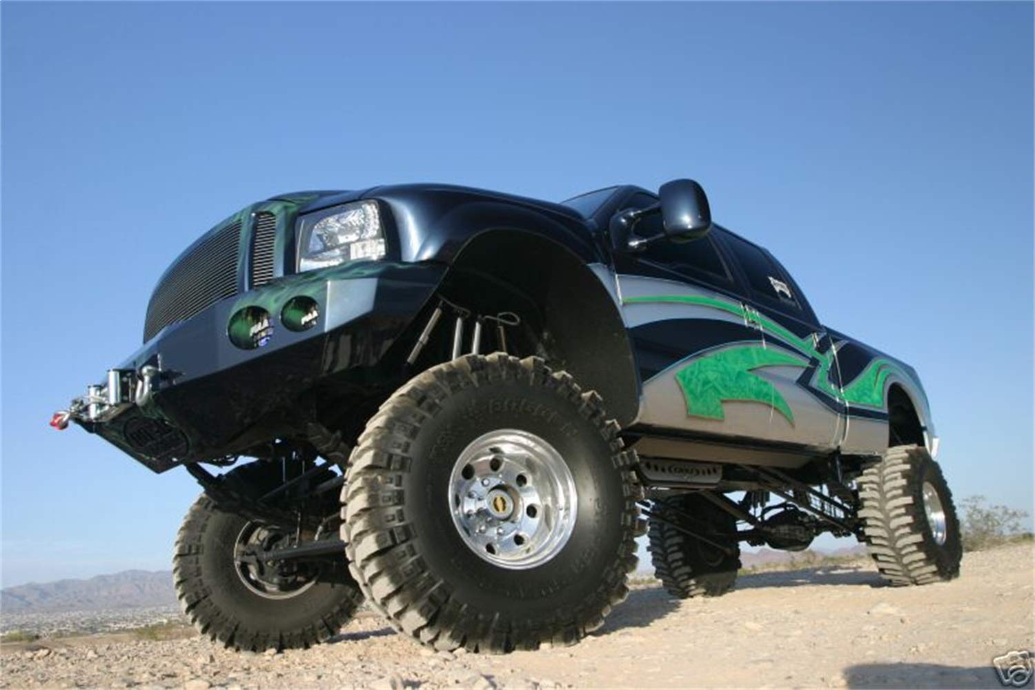 66000B Road Armor Bumper