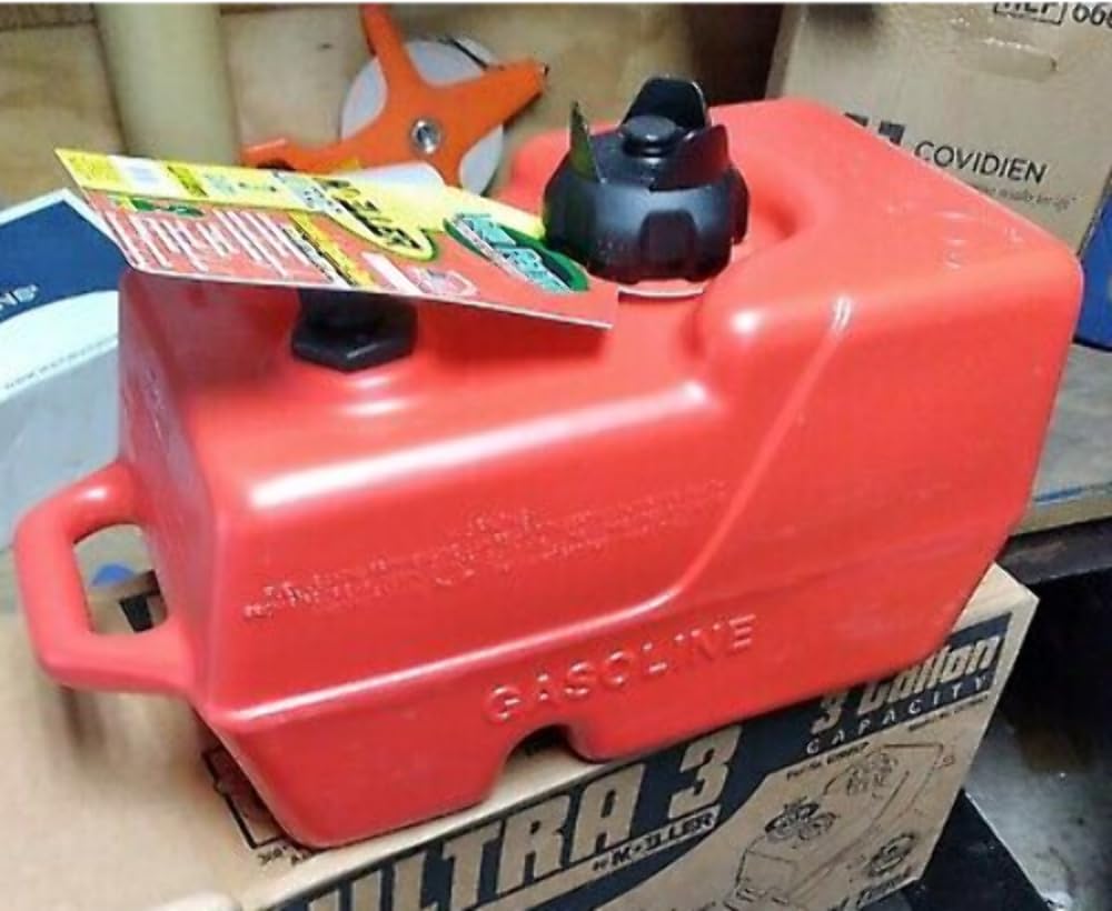 MOELLER PORTABLE EPA/CARB COMPLIANT FUEL TANKS-Ultra3; 3 Gal, 9 W x 17 L x 10 H w/Cap