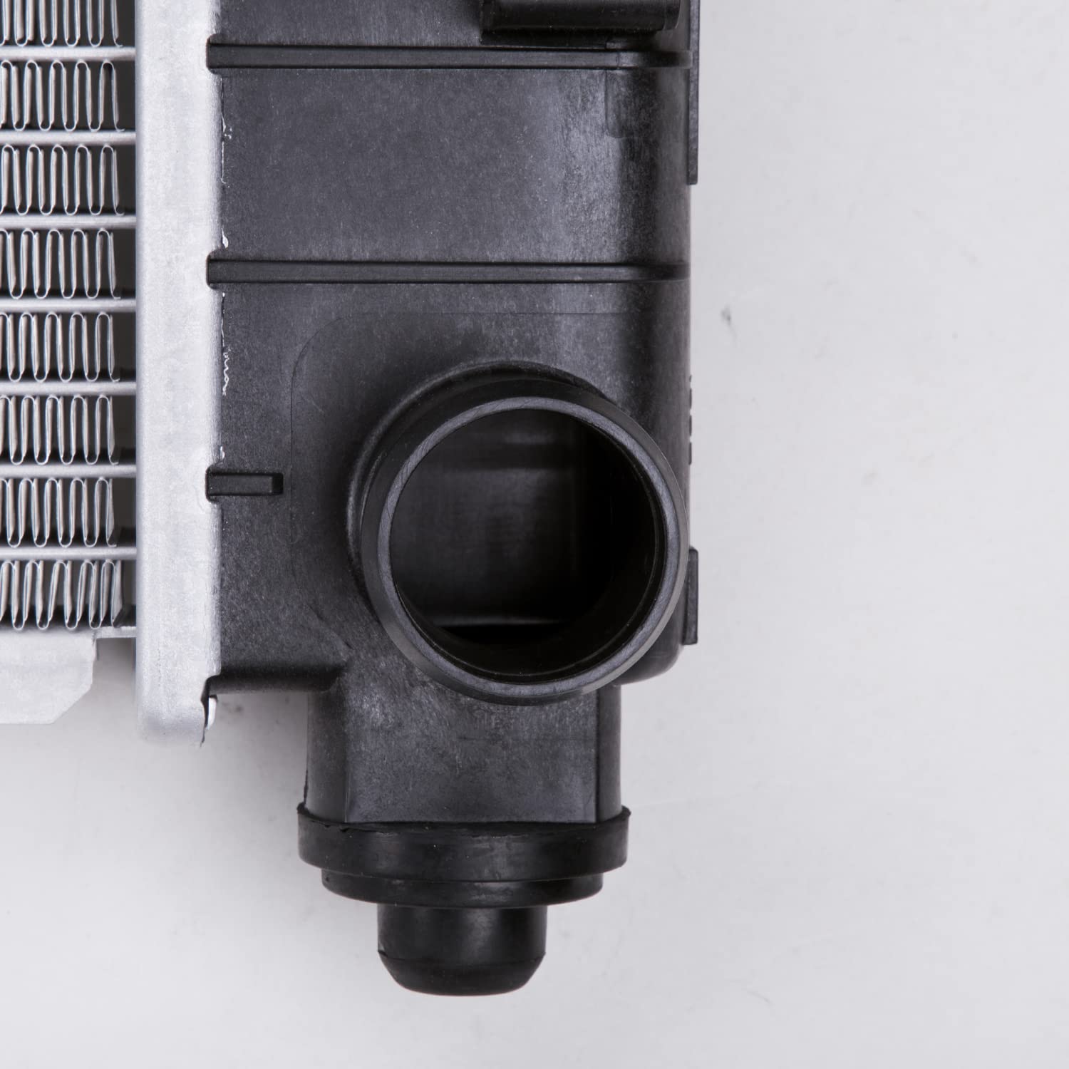 Radiator TYC Compatible with 1997-2000 Dodge Caravan/Grand Caravan
