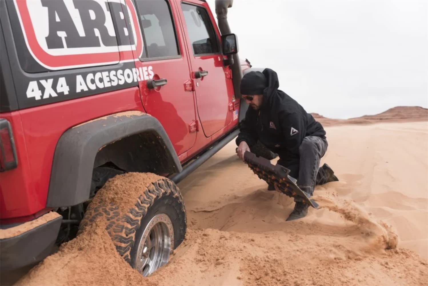 ARB Vehicle TREDPROBB Recovery Boards Traction Tracks and Extraction Device for Off-Road Mud, Sand, Snow, Black with Black Teeth