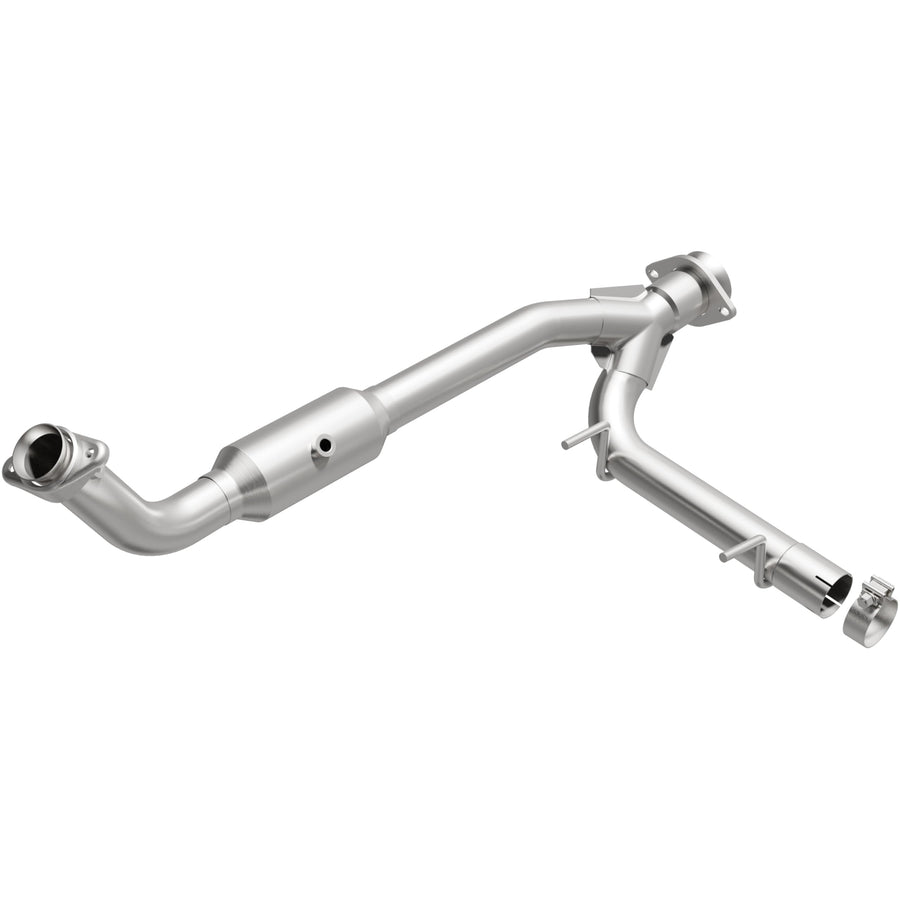 California Grade MagnaFlow Catalytic Converter 4651508: Direct Fit, Compatible with 2005-2006 Lincoln Navigator (CARB Compliant)