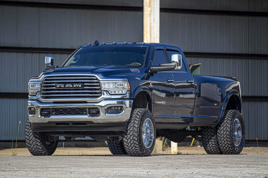 5" Lift Kit Rough Country for 20-24 Ram 3500 4WD | Air Ride | Dually - 30930