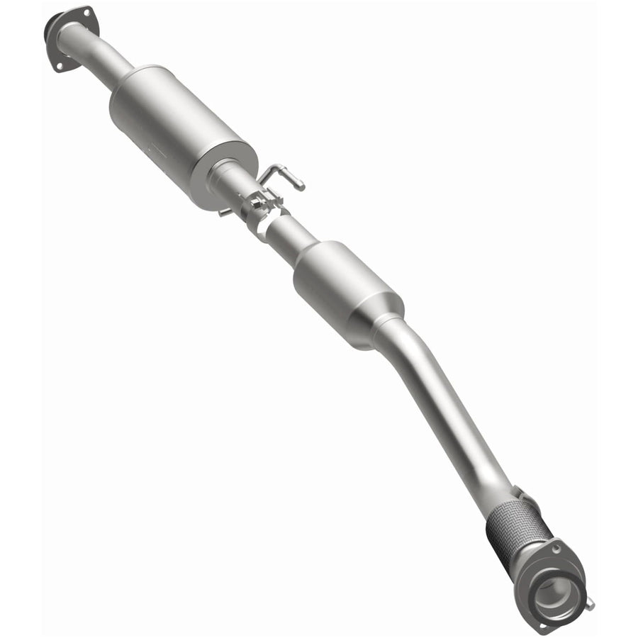 Catalytic Converter MagnaFlow 280111: OEM Grade, Direct Fit, Compatible with 2018-2024 Toyota Camry, 2019-2022 Toyota Avalon, and More (Federal/EPA Compliant)