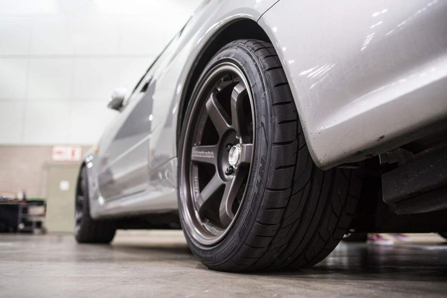 275/40ZR17 Nitto NT555 G2 102W