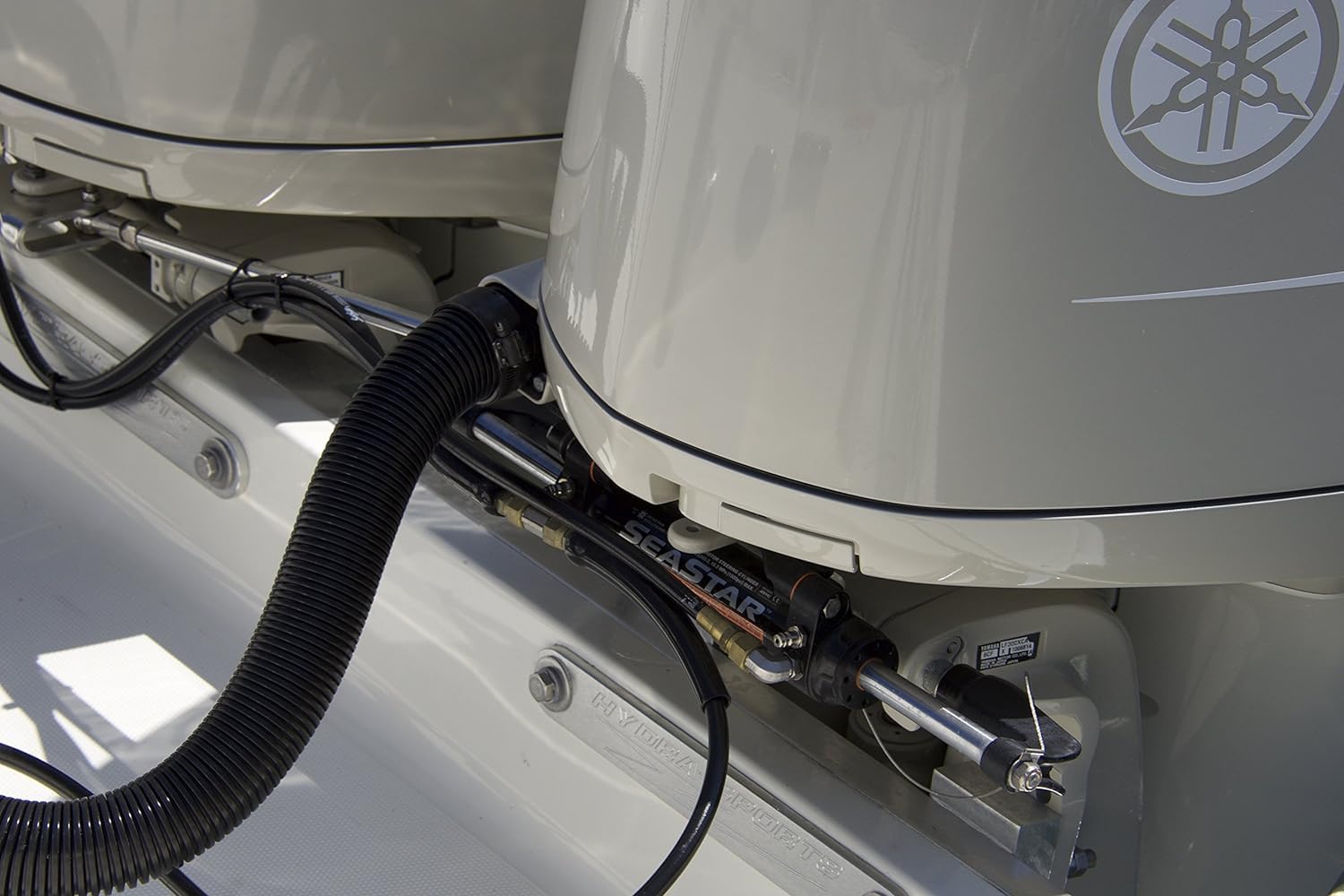 Dometic Classic Seastar Tilt Hydraulic Steering Kit, HK6400TC-3, One