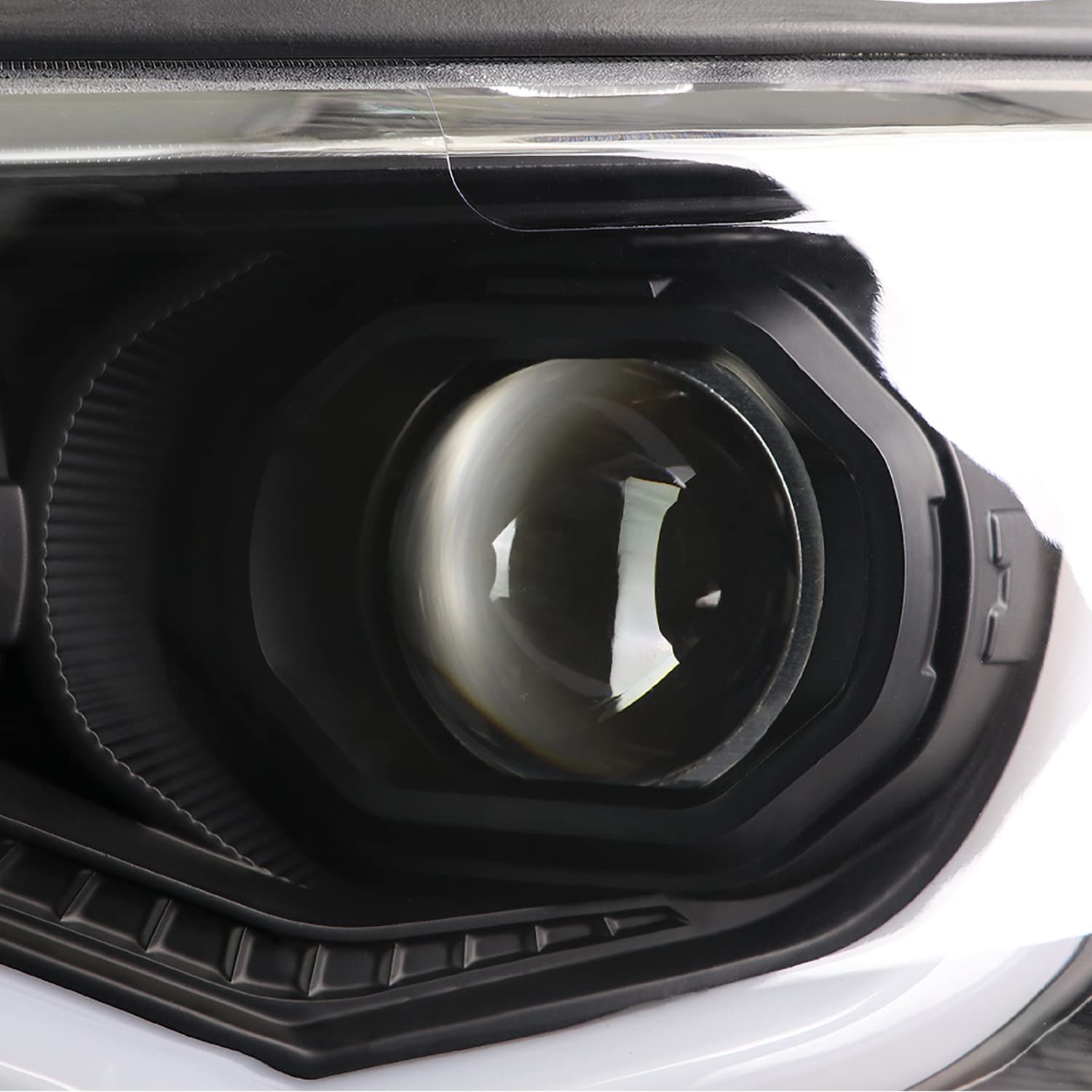 Black LED Light Bar Projector Headlights SPEC-D TUNING Compatible with 2015-2022 Chevy Colorado, Left + Right Pair Headlamps Assembly