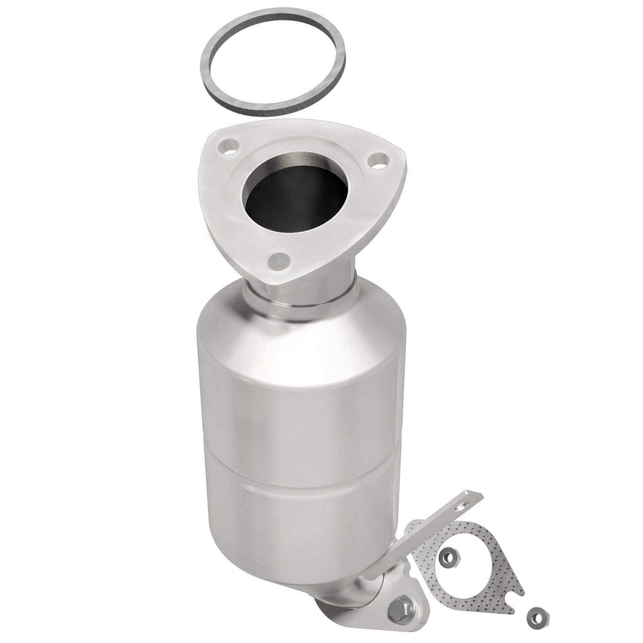 MagnaFlow 49445 Catalytic Converter: OEM Grade, Direct-Fit, For 2009-2017 Chevrolet Traverse (EPA Compliant)
