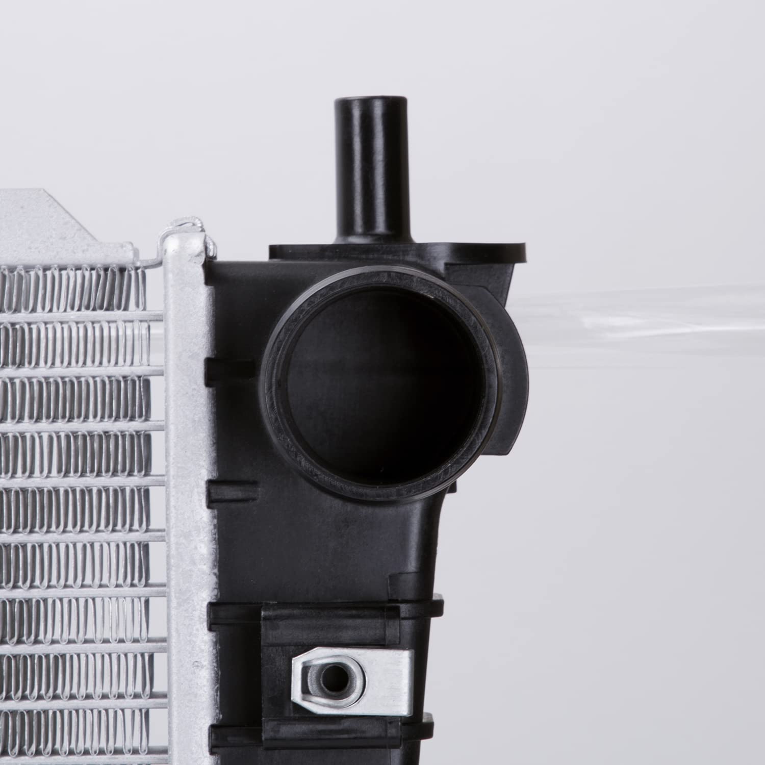 Replacement TYC 2596 Radiator for Ford, 1 Pack