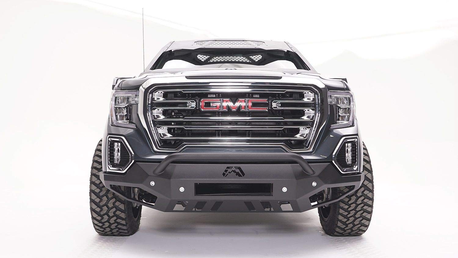 19-C Fab Fours Sierra 1500 Vengeance Front Sensor Bumper with Pre-Runner Guard (GS19-D6052-1)