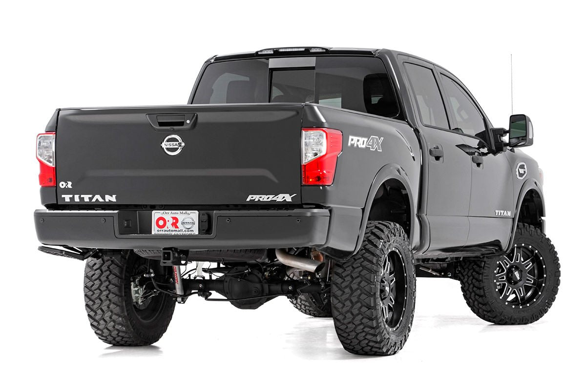 6" Suspension Lift Kit Rough Country for 2017-2022 Nissan Titan 4WD - 87820A