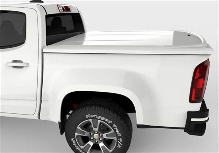 UnderCover RealTruck Lux One-Piece Truck Bed Tonneau Cover | UC1156L-GAZ | Fits 2015 - 2022 Chevy/GMC Colorado/Canyon GAZ(WA824) - Summit White 5' 3" Bed (62.7")