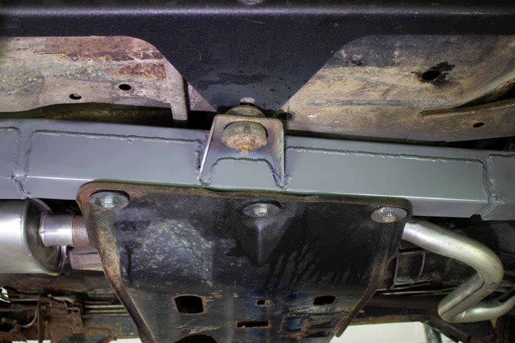 YJ Center Frame Skid Plate Mount - Left Side Rust Buster