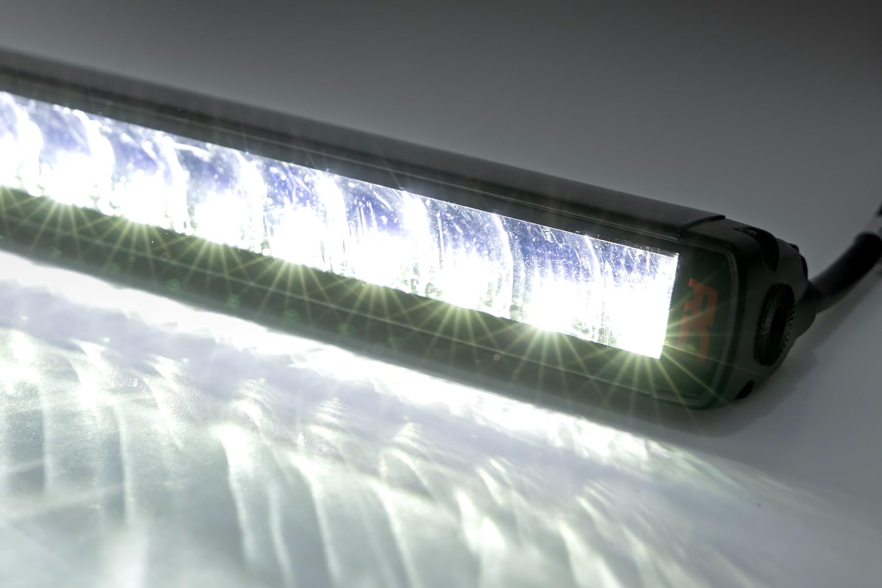 40" Rough Country Spectrum Series LED Light Bar - 210W, 18,900 Lumens, 5W Osram LEDs, Combo Spot & Flood Beam, Built for Rugged Off-Road Use