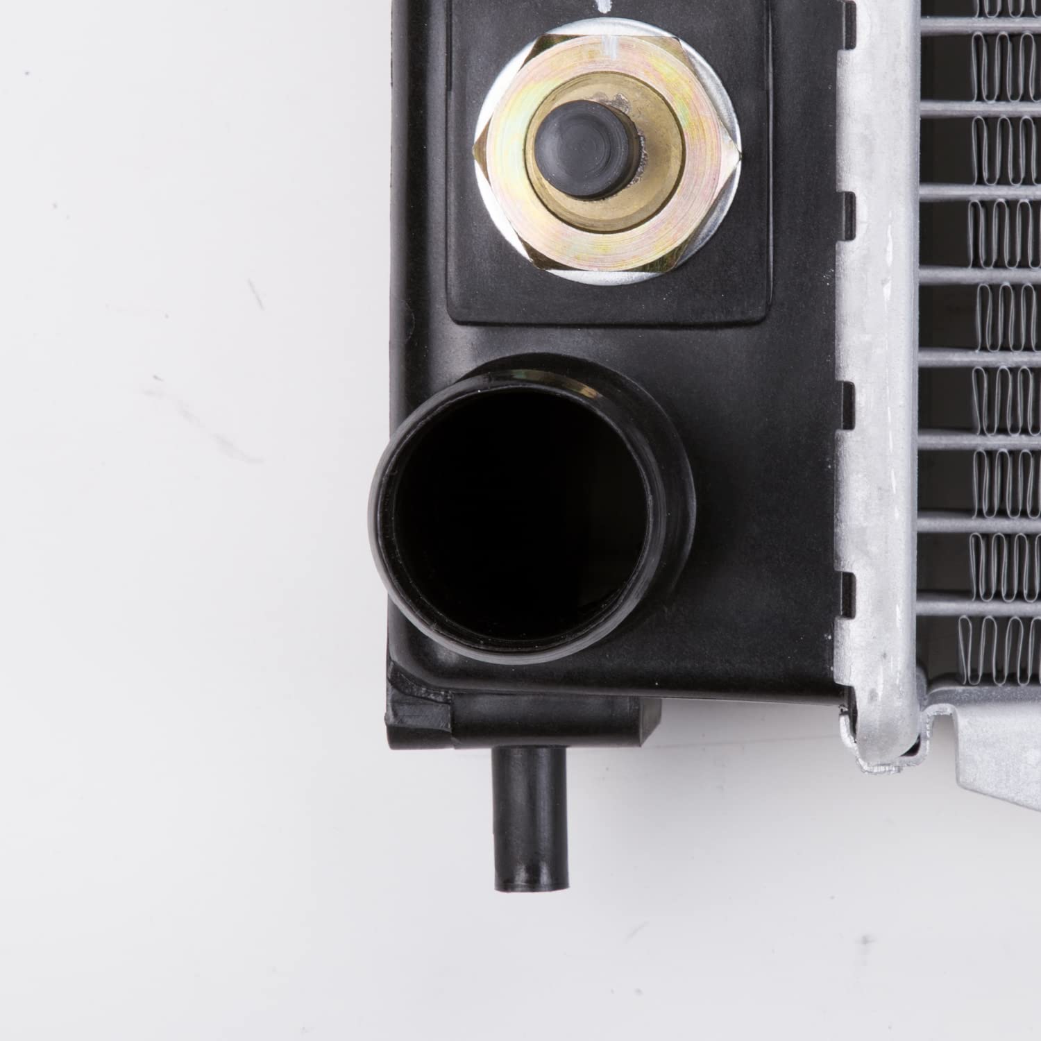 NISSAN TYC 2259 Mercury/Compatible with 1-Row Plastic Aluminum Replacement Radiator