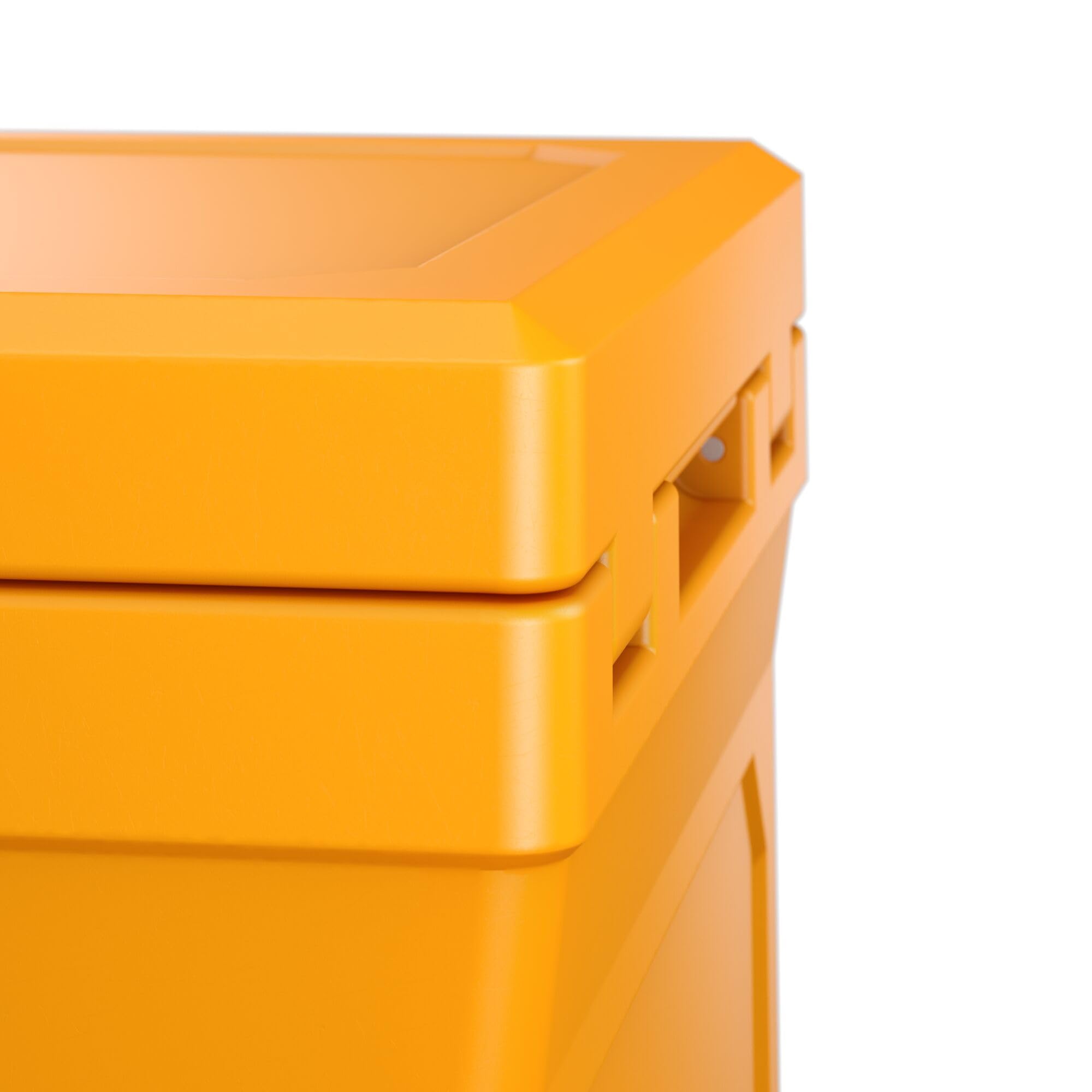 Cool-Ice Dometic 9600049501 WCI 33 Insulation Box, 33 L - Glow