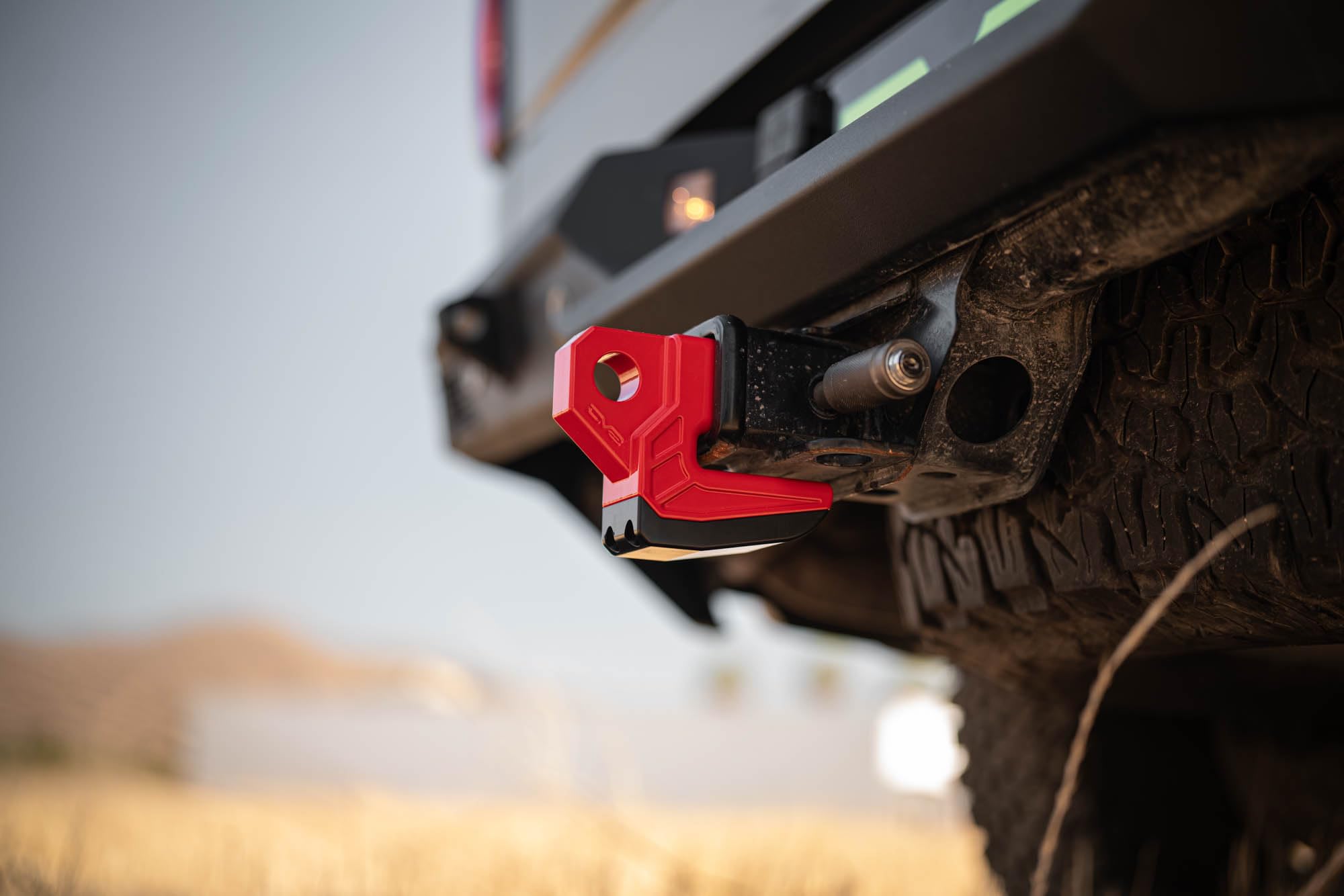 Xtract Hitch Skid Plate DV8 Offroad | Rear Skid Plate Hitch Mounted | 1" Thick Mount for 3/4" D-Ring | Designed to Mount to 2" Receiver with a 5/8" Pin | 13,000 lb Working Load Limit (Red)