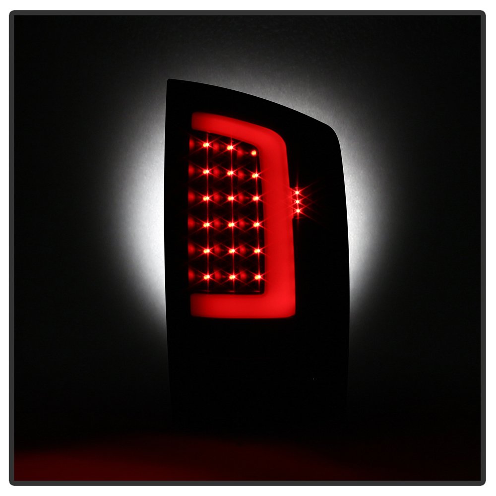 Tail Light Xtune (ALT-ON-DRAM02V3-LBLED-BSM)