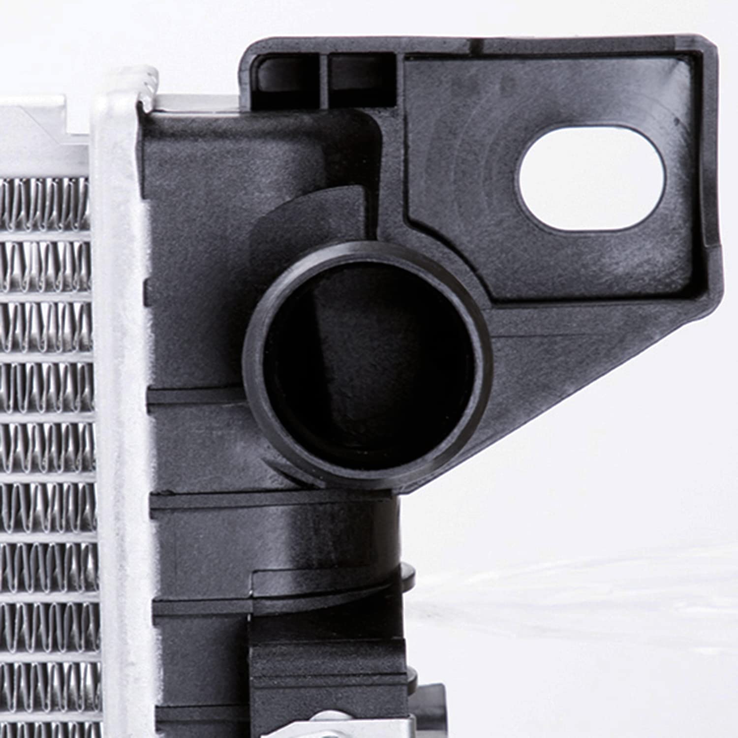 Radiator TYC 13099 Compatible with 2009-2010 Ford F-150