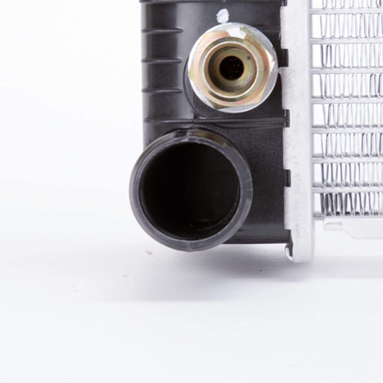 Replacement TYC 2099 Radiator for Volvo
