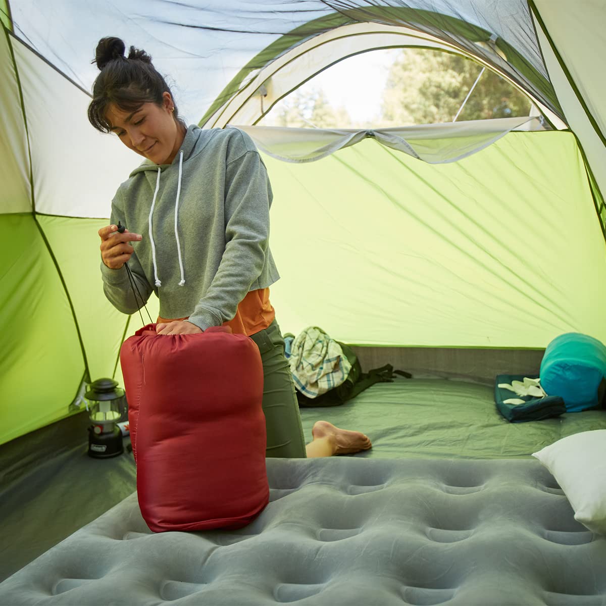 Coleman 30/40/50°F Flatlands Sleeping Bag, Made from 100% Recycled Material, Big & Tall Options, Cool-Weather Sleeping Bag for Camping, Sleepovers, Guests & More