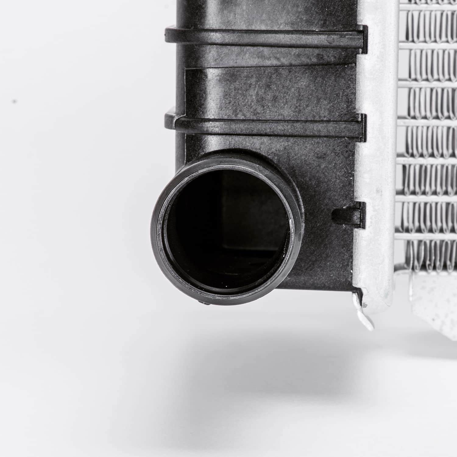Radiator TYC 2173 Compatible with 1998-2008 Ford Ranger