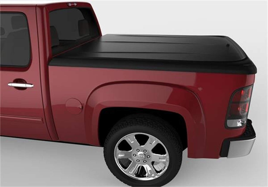 UnderCover SE RealTruck One-Piece Truck Bed Tonneau Cover | UC1086 | Fits 2007 - 2013 GMC Sierra 1500 5' 9" Bed (69.3")
