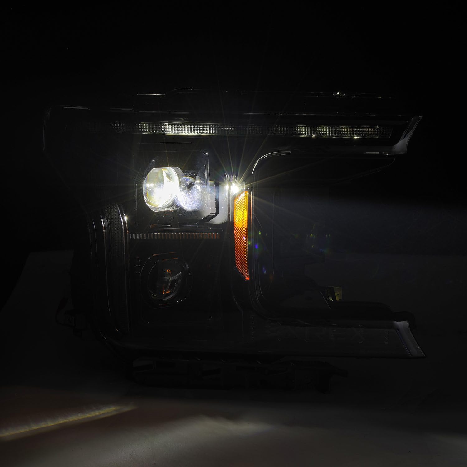 Luxx-series Alpharex Projector Headlights 880251
