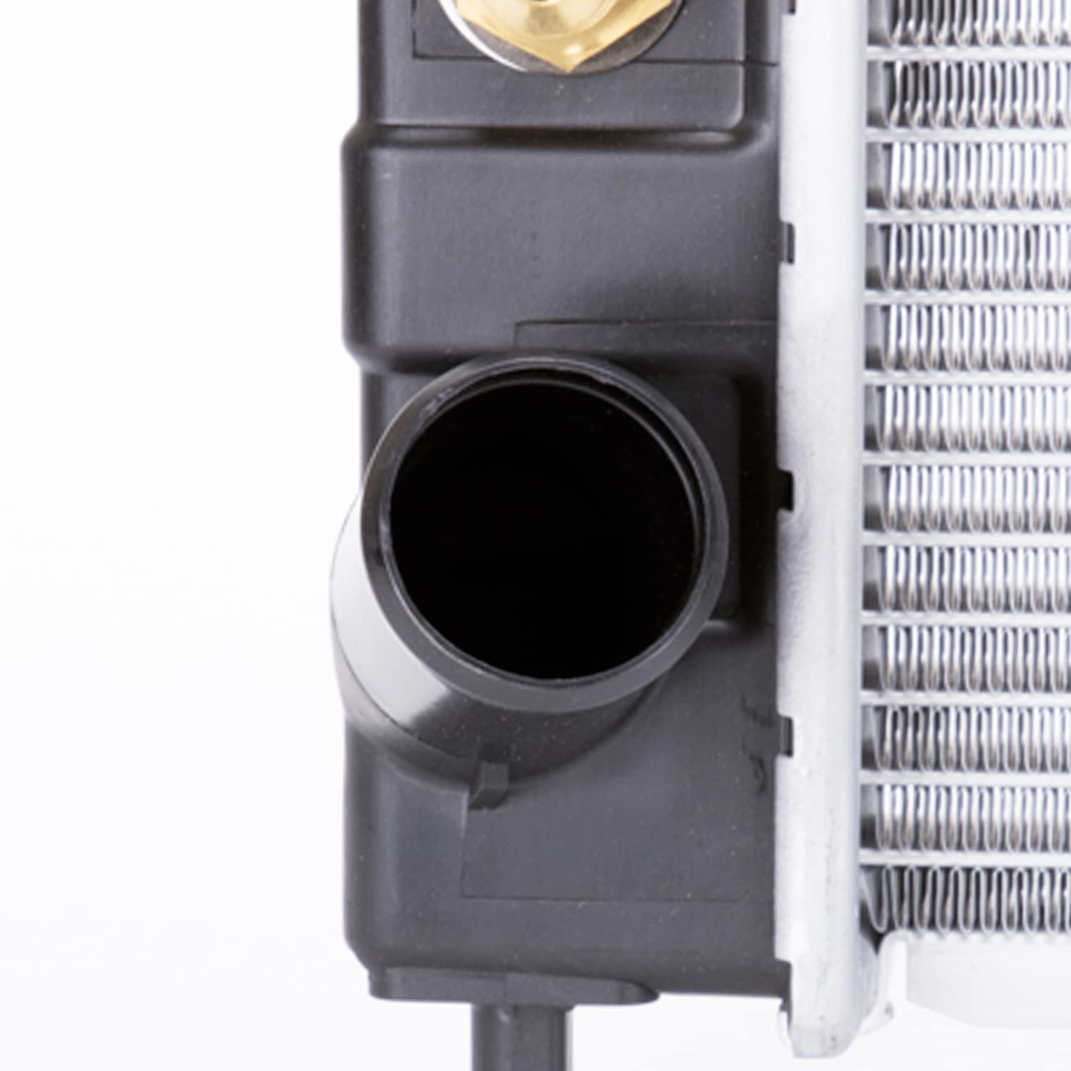 Radiator TYC Compatible with 1999-2004 Jeep Grand Cherokee