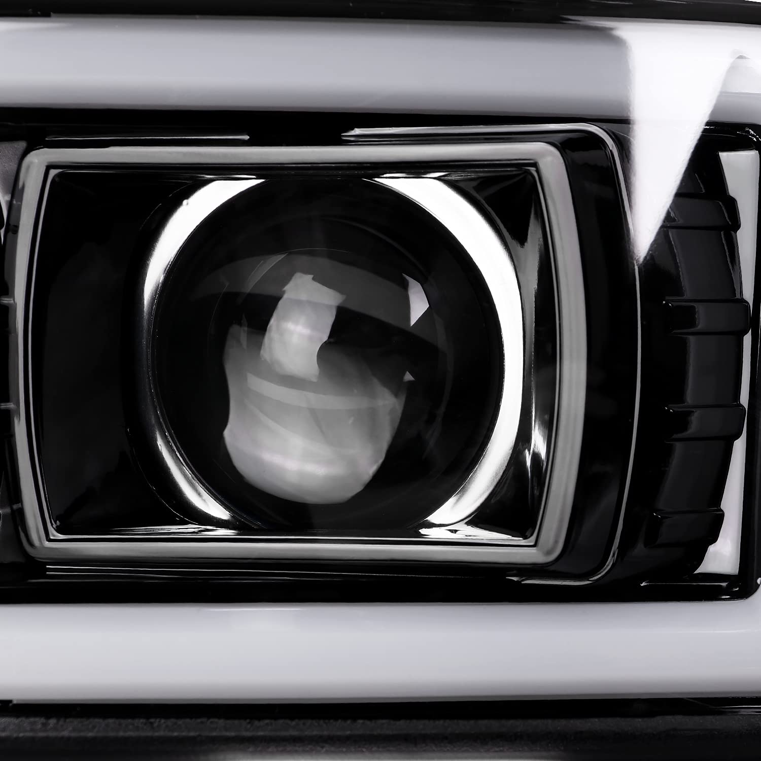 Jet Black LED Light Tube Projector Headlight SPEC-D TUNING Compatible with 1999-2006 GMC Sierra Yukon XL 1500/2500/3500, Left + Right Pair Headlamps Assembly
