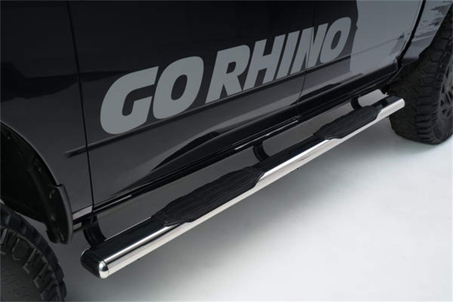 5" Oval Go Rhino 1000 Series Sidesteps | 73", Stainless Steel, Polished | 10573PS