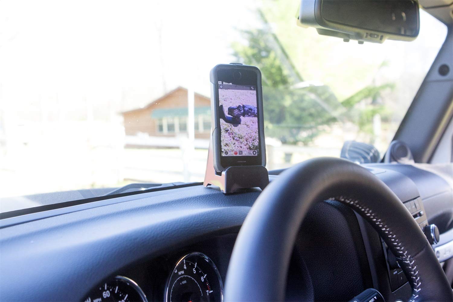 Portable RAMPAGE PRODUCTS Wi-Fi Backup Camera | Black/Silver, 12V, USB Connector | 7710 | Universal Fit